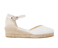 White wedge sandal with jute sole on a white background